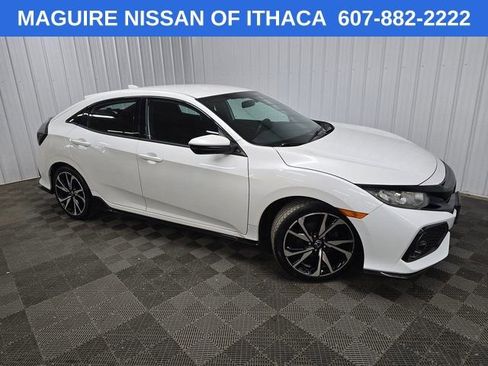 Used 2017 Honda Civic Sport image 1