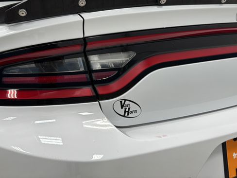 Used 2022 Dodge Charger Scat Pack w/ Dynamics Package RWD image 36
