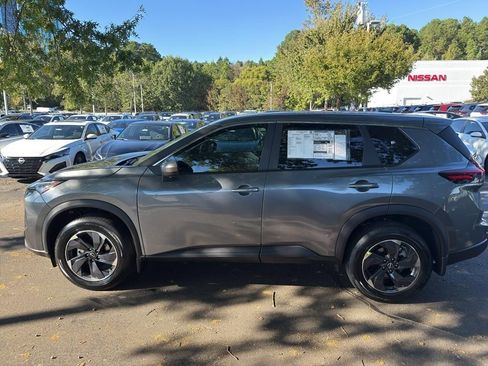 New 2026 Nissan Rogue SV image 4