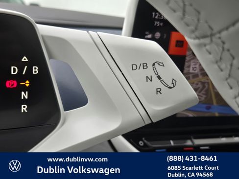Certified 2023 Volkswagen ID.4 Pro S image 21