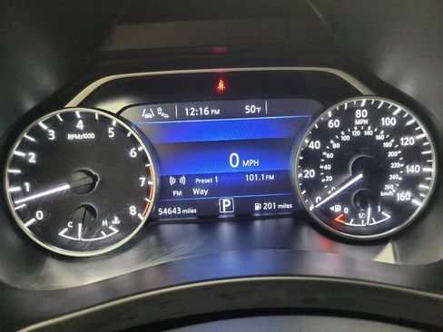 Used 2023 Nissan Murano S image 23