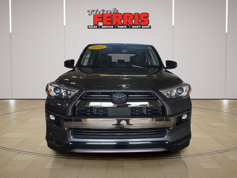 Used 2021 Toyota 4Runner Nightshade AWD/4WD image 8