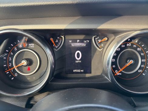 Used 2021 Jeep Gladiator Sport w/ Trailer Tow Package image 6