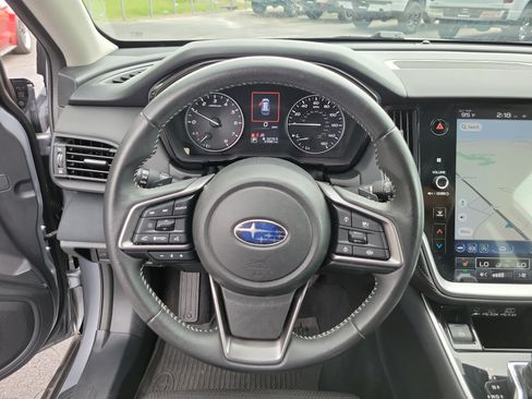 Used 2025 Subaru Outback Premium w/ Popular Package #1A AWD/4WD image 25