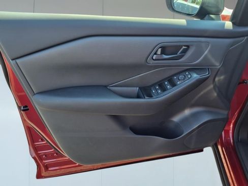 New 2026 Nissan Rogue S image 11