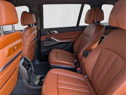 Used 2025 BMW X7 M60i w/ Executive Package AWD/4WD image 20