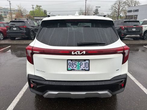 Certified 2024 Kia Seltos SX image 5