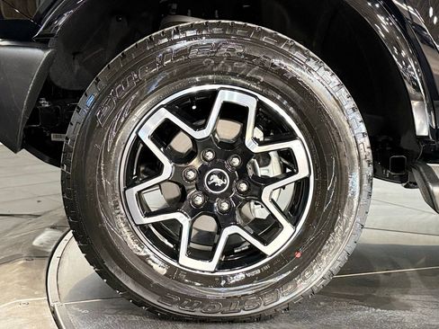 New 2026 Ford Bronco Outer Banks image 23