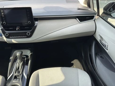 Used 2022 Toyota Corolla LE FWD image 27