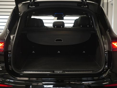 Certified 2023 Mercedes-Benz EQS 580 4MATIC SUV image 33