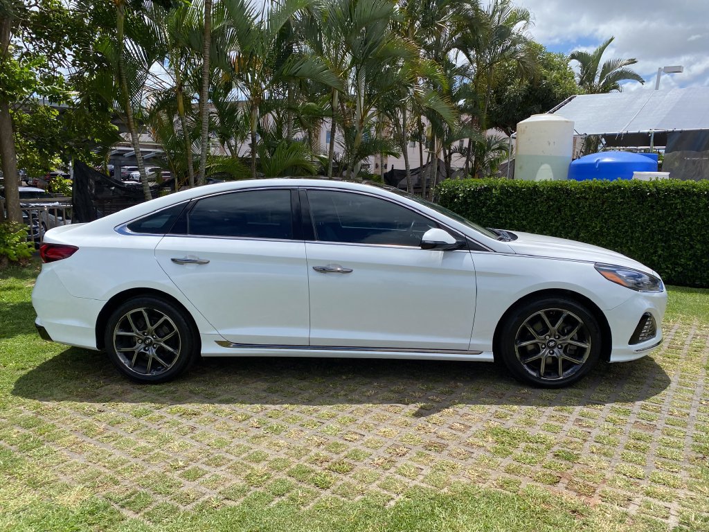 Used 2019 Hyundai Sonata Limited w/ Cargo Package FWD image 26