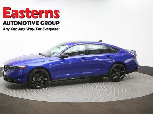 Used 2025 Honda Accord Sport image 59