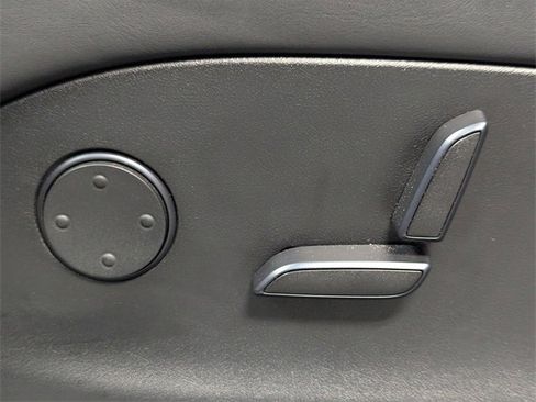 Used 2019 Tesla Model X 100D image 11