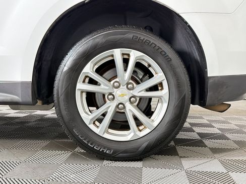 Used 2016 Chevrolet Equinox LT FWD image 10