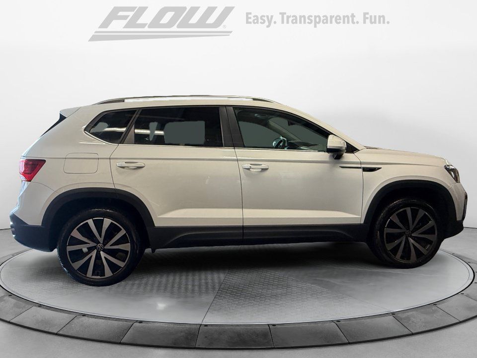 Used 2023 Volkswagen Taos SE FWD image 10