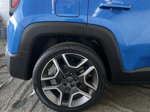 Used 2020 Jeep Renegade Sport image 18