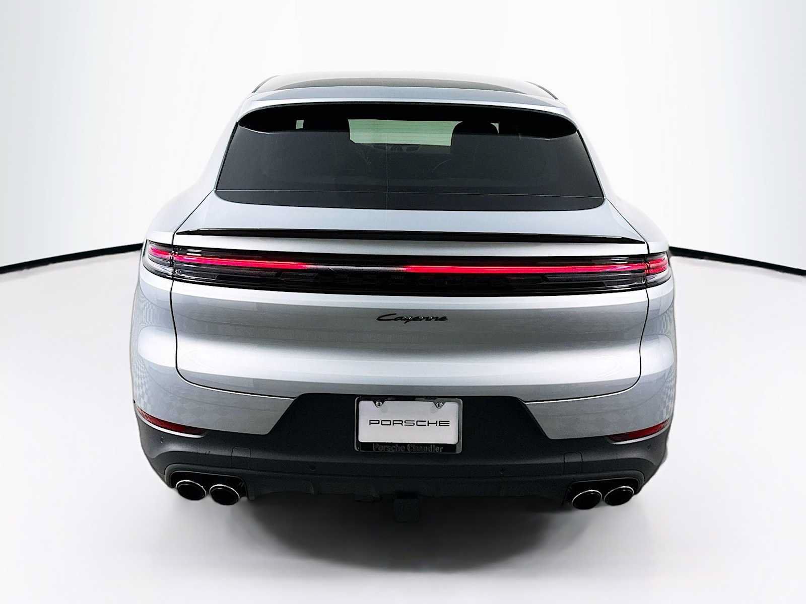 Used 2026 Porsche Cayenne Coupe AWD/4WD image 10