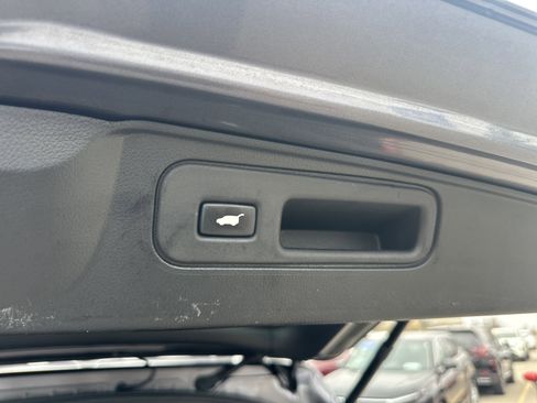 Used 2020 Honda Passport Touring image 11