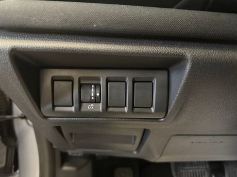 Used 2020 Subaru Outback AWD/4WD image 18