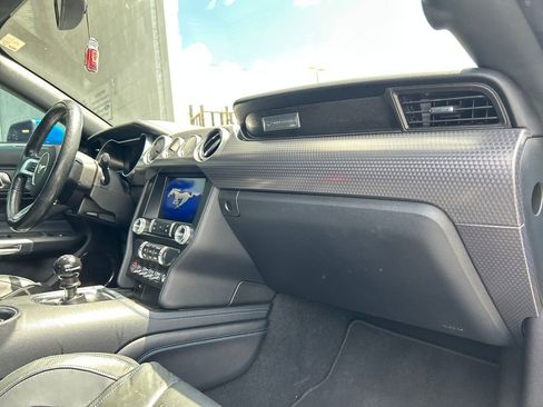 Used 2019 Ford Mustang GT Premium w/ GT Performance Package RWD image 13