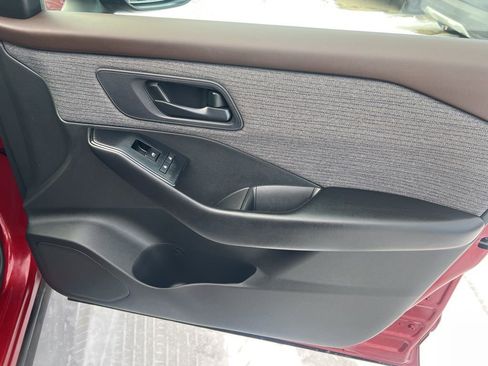 Certified 2023 Nissan Rogue S image 22