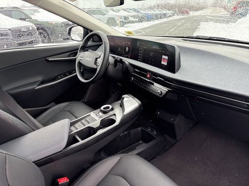 Certified 2024 Kia EV6 Wind w/ Wind Technology Package image 8
