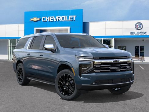 New 2026 Chevrolet Suburban Premier w/ Sun And Tow Package AWD/4WD image 39