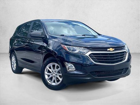 Used 2020 Chevrolet Equinox LS FWD image 12