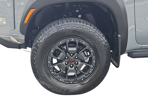 Used 2023 Nissan Frontier PRO-4X w/ Pro-4X Premium Package AWD/4WD image 27