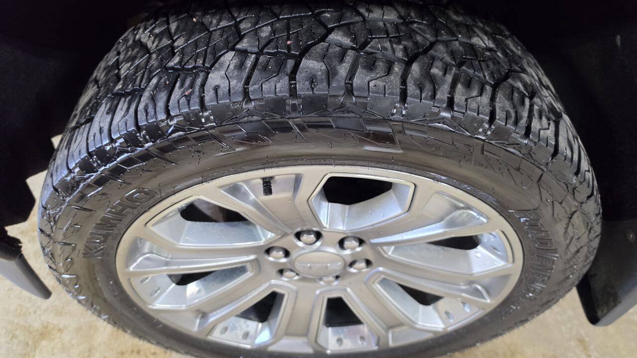 Used 2018 GMC Sierra 1500 Denali w/ Denali Ultimate Package AWD/4WD image 14