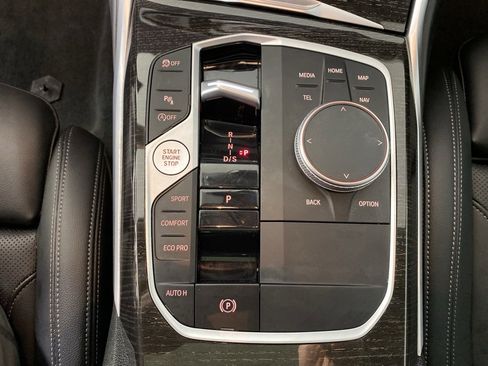 Certified 2023 BMW 330i xDrive Sedan w/ Premium Package image 25