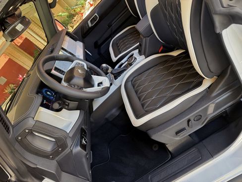 Used 2026 Ford Bronco Outer Banks AWD/4WD image 19