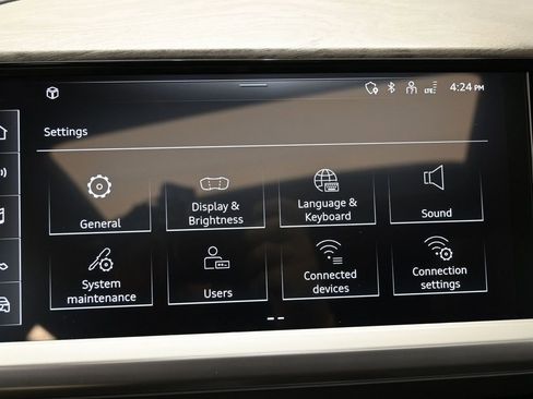 Used 2023 Audi Q4 e-tron Premium w/ Convenience Package image 26