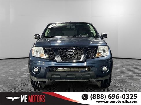 Used 2015 Nissan Frontier SV image 10