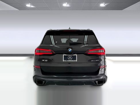 Used 2023 BMW X5 xDrive40i w/ M Sport Package AWD/4WD image 9
