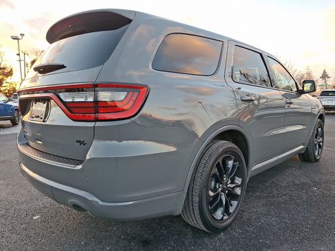 Certified 2022 Dodge Durango R/T w/ Blacktop Package image 6