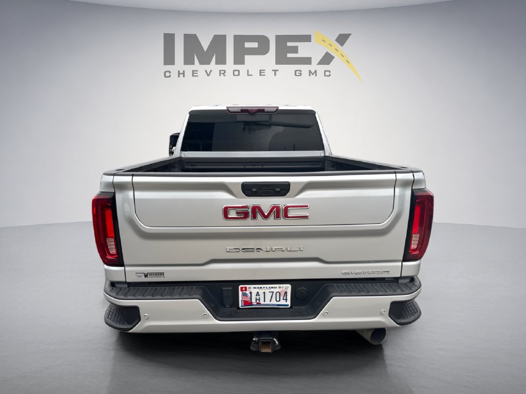 Used 2022 GMC Sierra 2500 Denali w/ Denali Ultimate Package AWD/4WD image 3
