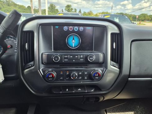 Used 2018 Chevrolet Silverado 1500 LT w/ All Star Edition AWD/4WD image 22