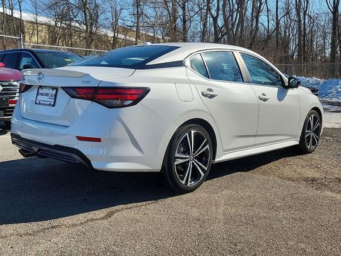 Certified 2023 Nissan Sentra SR w/ SR Premium Package image 7