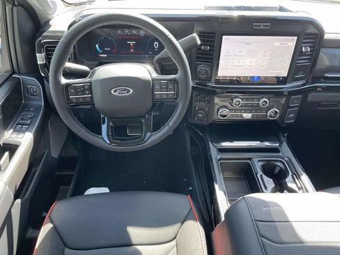 New 2026 Ford F250 Lariat w/ Black Appearance Package AWD/4WD image 9