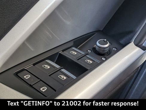 Used 2022 Audi Q3 2.0T Premium Plus w/ Premium Plus Package image 31