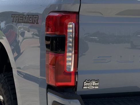 New 2026 Ford F250 Lariat w/ Tremor Off-Road Package AWD/4WD image 11