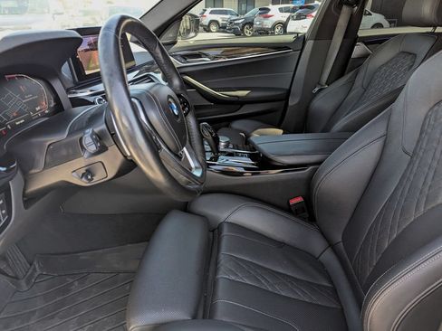 Used 2022 BMW 530i xDrive AWD/4WD image 23