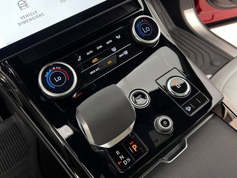 Used 2023 Land Rover Range Rover Sport SE Dynamic image 23