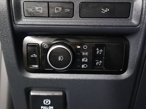 Used 2024 Ford F150 XLT w/ Equipment Group 302A MID image 40