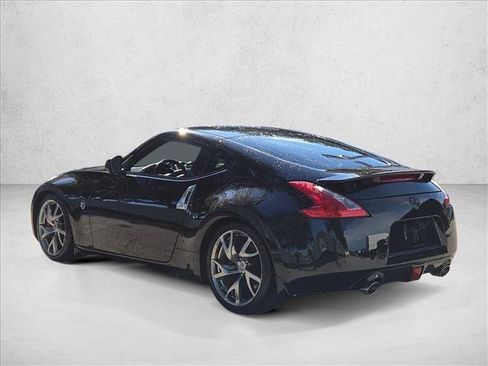 Used 2014 Nissan 370Z Coupe w/ Sport Package RWD image 8