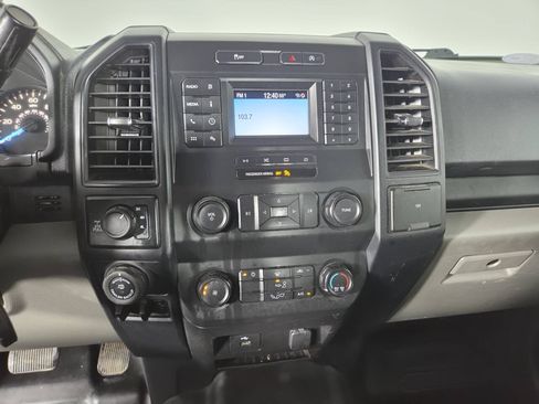 Used 2019 Ford F150 XL w/ Equipment Group 101A Mid AWD/4WD image 27