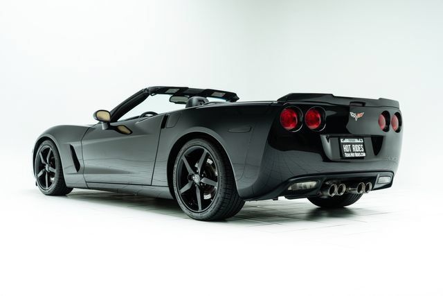 Used 2010 Chevrolet Corvette Convertible w/ Preferred Equipment Group RWD image 17