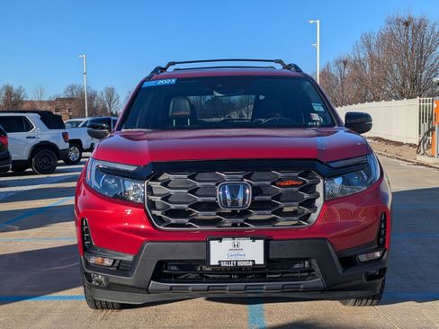 Certified 2023 Honda Passport TrailSport image 3