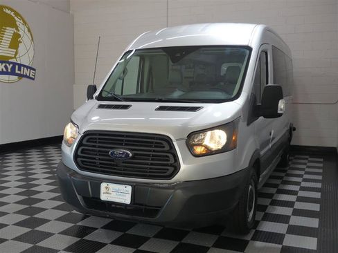 Used 2018 Ford Transit 350 XL image 3